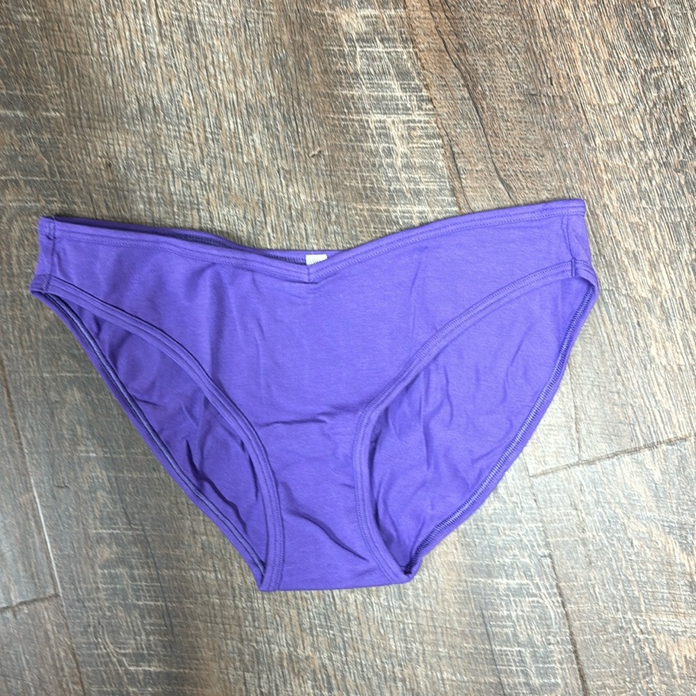 Victoria's Secret PINK Bikini Panty Size M ‘Love Pink’ purple NWOT